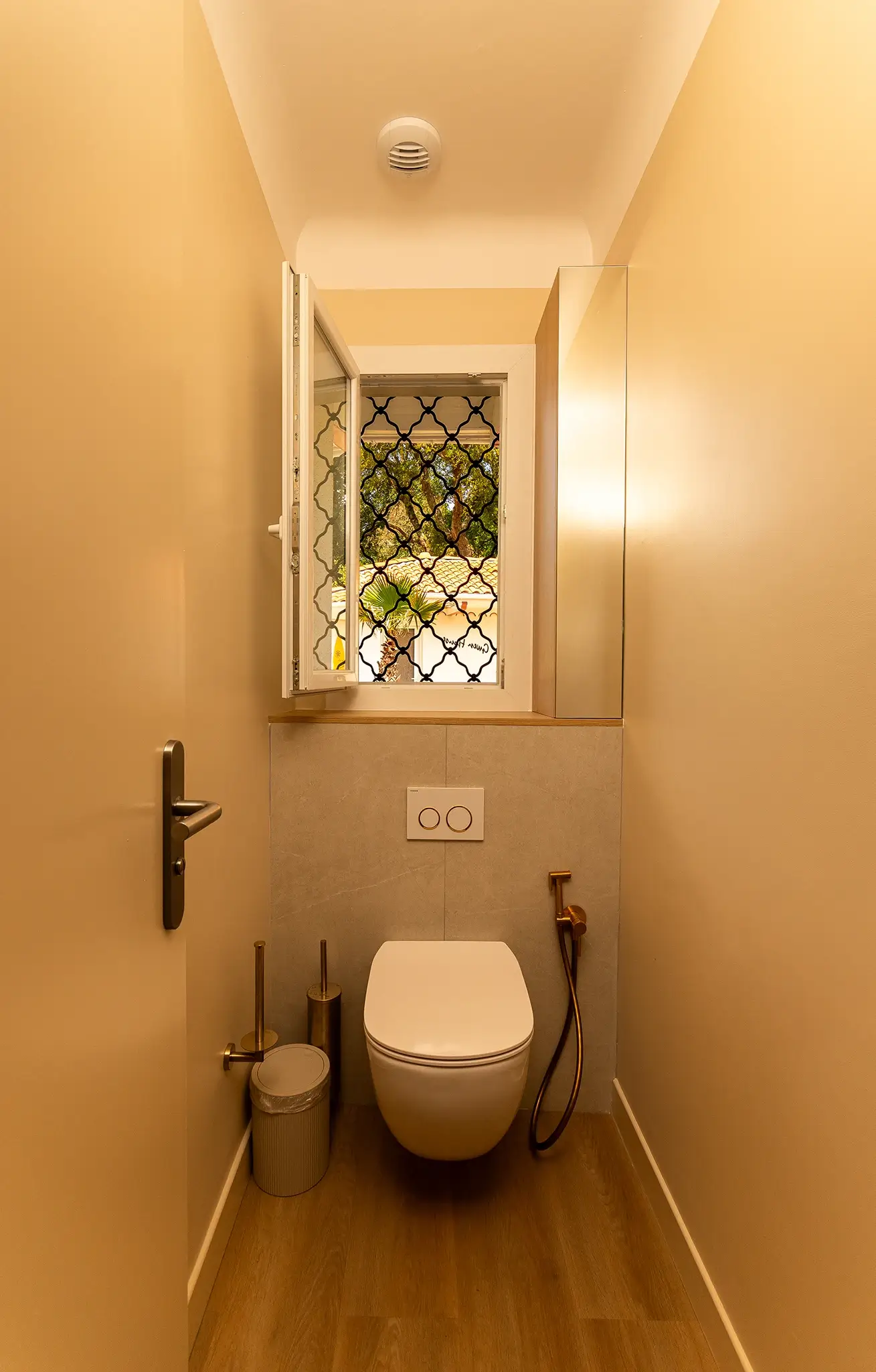 WC